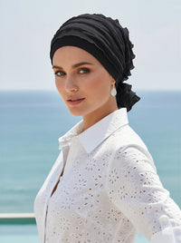 Abbey Cap Ruffle Black