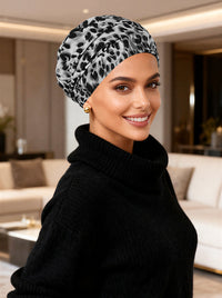 Cloche Cap Black Gray Leopard