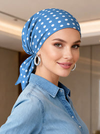 Shorty Scarf Carolina Blue Polka